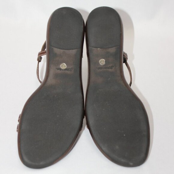 St. John's Bay Brown Sandals - Picture 7 of 11